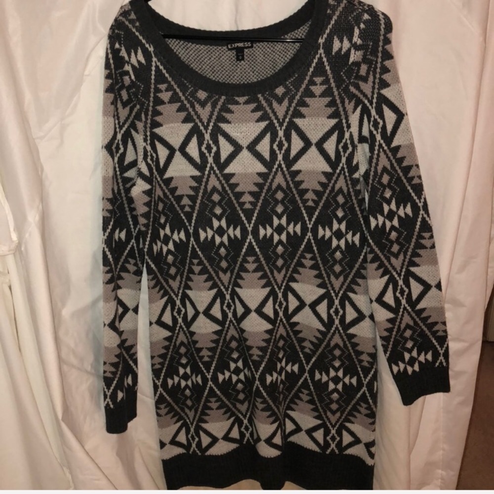 Express pattern sweater dress | Size: M